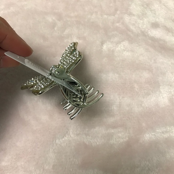 ✨✨5/$10✨✨ Butterfly Fashion Hair Accessories Claw Clip Silver & Rhinestones New - Picture 12 of 14